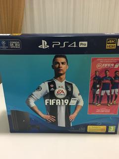 Ps4 Pro + Fifa 19 Sıfır