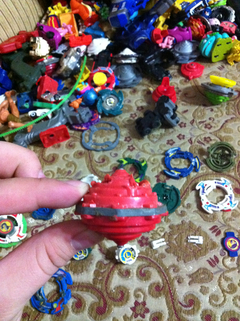 Beyblade buldum [SS'Lİ ]- Görenler hatırlar ❤️❤️ 