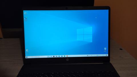 - SATILDI - SIFIRDAN FARKSIZ HP-15S i3-1115G4 - 8 GB RAM - IPS EKRAN LAPTOP