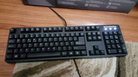 SATILIK/TAKASLIK SteelSeries 7G Mekanik Klavye