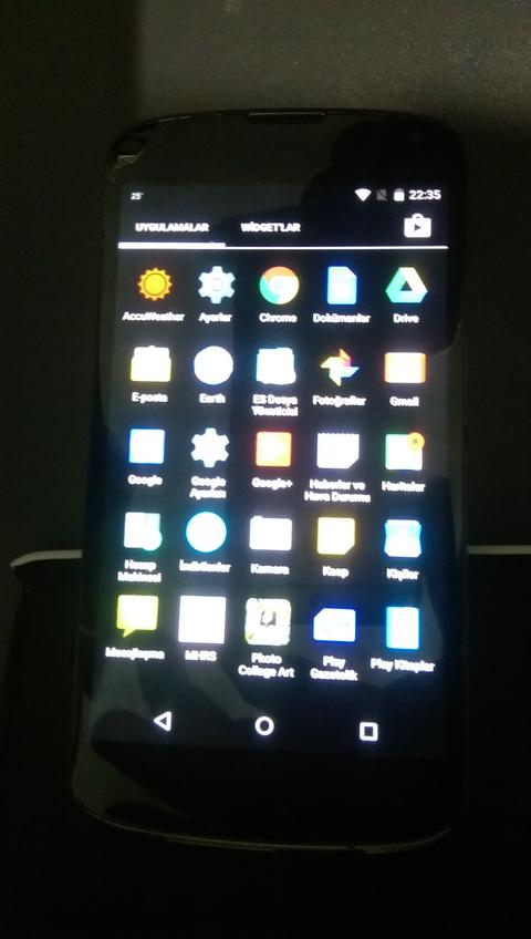 Dokunmatik Çatlak Nexus 4 200 TL