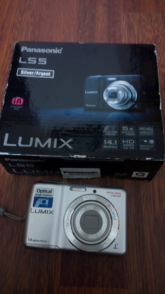 ### Panasonic Lumix DMC-LS5 14.1MP Fotoğraf Makinası (SIFIR!) ###