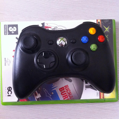  Xbox360 Slim 250GB + Xbox360 Elit 120 GB Oyun ve Ekstraları ile.