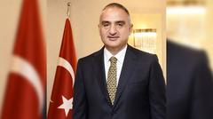 Turizm Bakanı Ersoy: Kısıtlamalar turistleri kapsamayacak