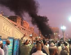  SON DAKİKA Suudi Arabistan'da İki Kentte Bombalı Saldırı ( 7 ölü 10 yaralı )