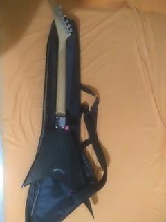 Jackson JS30RR Rhandy Rhoads Kasa Elektro Gitar