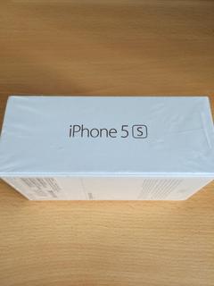  Satilik iPhone 5S 16GB Beyaz Acilmamis.
