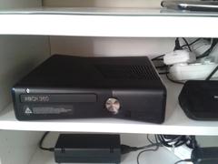  X BOX 360 SLİM 250 GB MAT kasa + Kinect + çiftkol+jtag