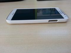  SAMSUNG GALAXY S4 FİYAT VE KILIF KONUSU