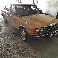  W123 TARİHİ