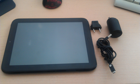 SATILIK GARANTİLİ 32 GB HP TOUCHPAD TABLET 475 TL