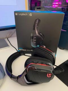 Logitech G633 Artemis Spectrum 7.1 RGB Oyuncu Kulaklığı