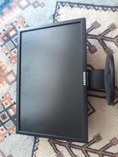 SAMSUNG SycnMaster 943NW-PLUS 180TL