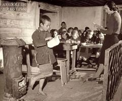  1960'larda Anadolu'da bir köy okulu...