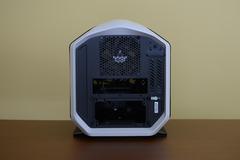 Corsair Graphite 380T [Mini-ITX Küp Şeker Kullanıcı İncelemesi]