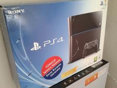  PS4 500GB + 2 DS4 (Kol) + 4 Tane Kutulu Oyun,Sony Eurasia Garantili (Xbox360Takaslı)