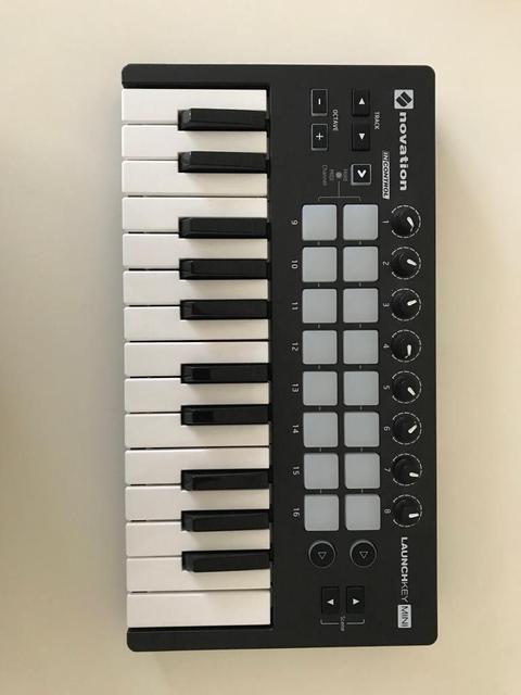 Satılık Novation LaunchKey Midi Mk2