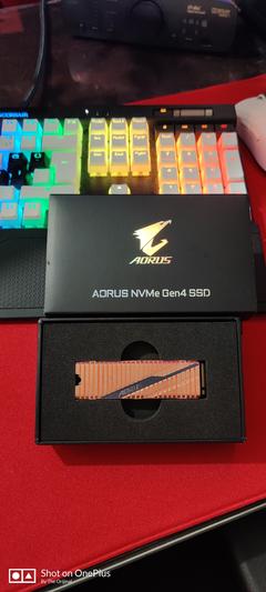 Gigabyte 1TB AORUS NVMe Gen4 SSD M.2 PCIe 5000MB/4400MB ®® Adata XPG SX6000 Pro 1TB SX6000 Pro