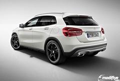  Mercedes GLA Edition 1