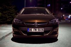  Opel Astra J (2015) Unutulan Arka Hoparlörler