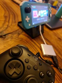 @SATILDI @ Nintendo Switch Horipad Controller + Type-C Adapter + DOBE Stand