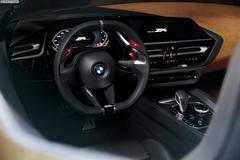 BMW Z4 CONCEPT TANITILDI