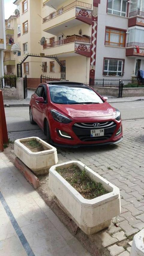 35000 tl civarı genç işi araba