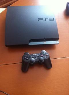  SATILIK 120 GB Ps3 Slim 3.55 CFW li + 2 Kol + 3 Orj Oyun