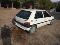 SATİLİK 1993 MODEL. PEUGEOT 106 XR