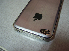  iPhone 4 Metal arka kapak - 35 tl