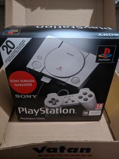 SATILDI Kapalı Kutu PlayStation Classic + 64 GB USB Bellek