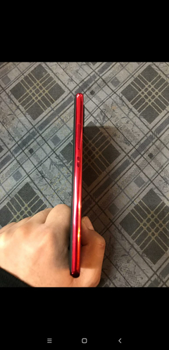 Xiaomi Mi8 SE 6/64GB Kırmızı Renk (Satıldı)