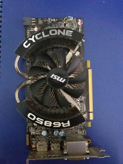 R6850 CYCLONE 1GD5 POWER EDITION/OC