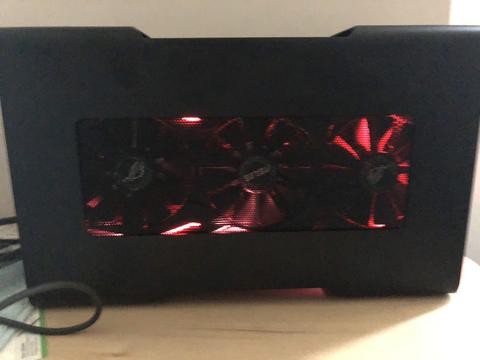 Razer Core V2 eGPU Kutusu - 2.500 TL