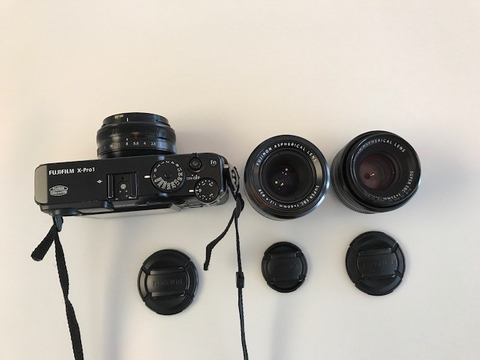 Fujifilm X-Pro1 / 60mm F2.4 R Macro / 35mm F1.4 R / 18mm F2 R LENS FULL SET