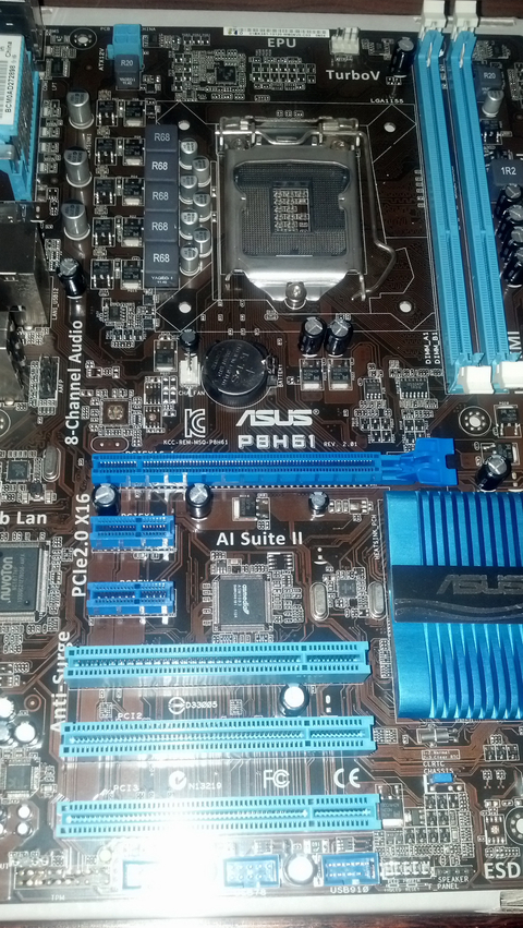 Asus p8h61 socket 1155 anakart(SATILDI)