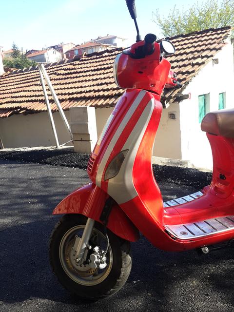 Volta VS4 Elektrikli Scooter 3000W