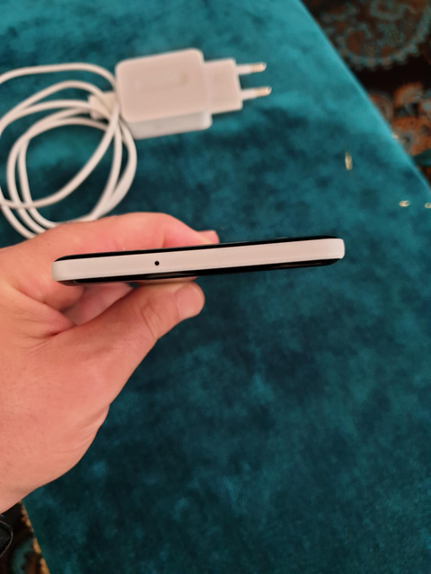 GOOGLE PİXEL 2 XL 64GB