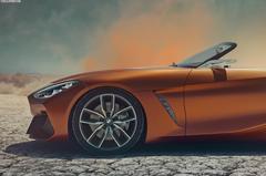 BMW Z4 CONCEPT TANITILDI