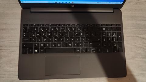 - SATILDI - SIFIRDAN FARKSIZ HP-15S i3-1115G4 - 8 GB RAM - IPS EKRAN LAPTOP