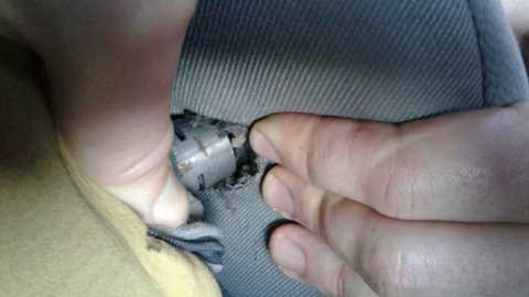 Ön koltuk başlığı nasıl çıkar? (DOBLO)