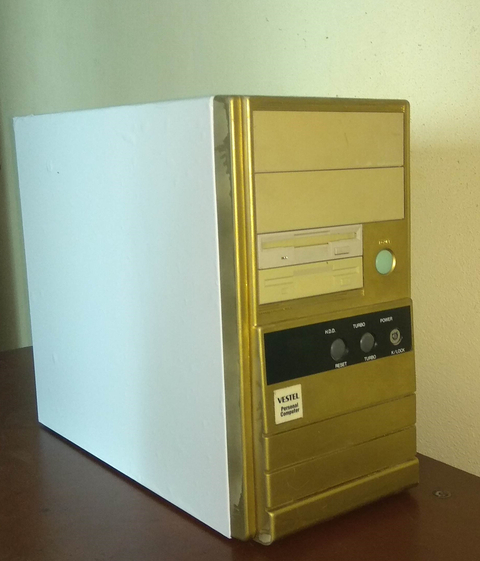 i486 DX2 66Mhz+4Mb Edo ram+Cirrus Logic 1Mb ISA ekran kartı..