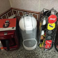  Nescafé® DOLCE GUSTO® Krups – Kırmızı Mini Me Akıllı Kapsül ile Çalışan Kahve Makinesi  149,90 TL