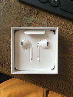 Apple EarPods 3,5 mm Jak Girişli Kablolu Kulaklık 67.81 TL