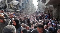 124 Bin Suriyeli( Kurban Bayramı Boyunca)Suriye-Türkiye Sınırındaki Kamplara Göç Etti