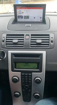 VOLVO ARACA ÖZEL DVD GPS CİHAZLARI S40-S60-XC90-V50-V70-C30 DVD GPS NAVİGASYON - GÜNCEL