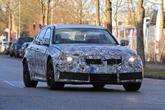  2018 G20 BMW 3 SERİSİ KAMUFLAJLARLA YAKALANDI!