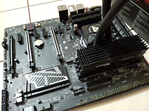 Intel i7 6700K GTX 1070 Sistem Toplama