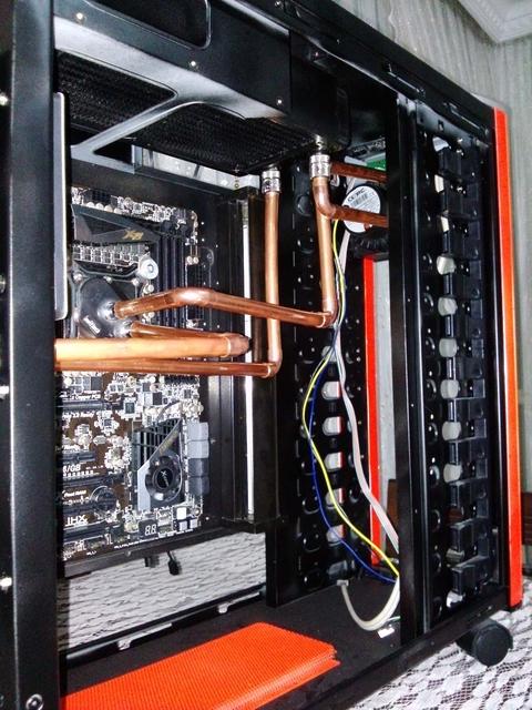 SATILIK CM STACKER STC-01 ÖZEL SU SOĞUTMA MODLU EXTREME KASA + EK ÜRÜNLER