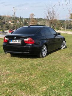 E90 3.20İ mi 3.20D mi